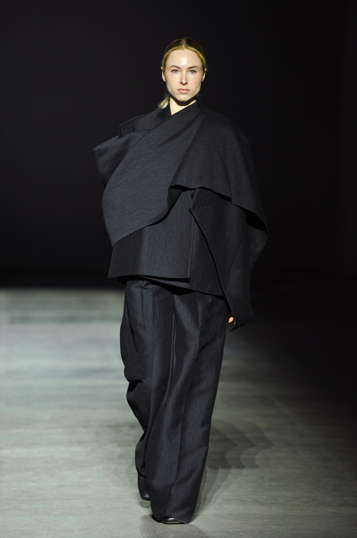 П'ять років SIDLETSKIY: Відомі образи бренду та гнучкий одяг у свіжій колекції
2