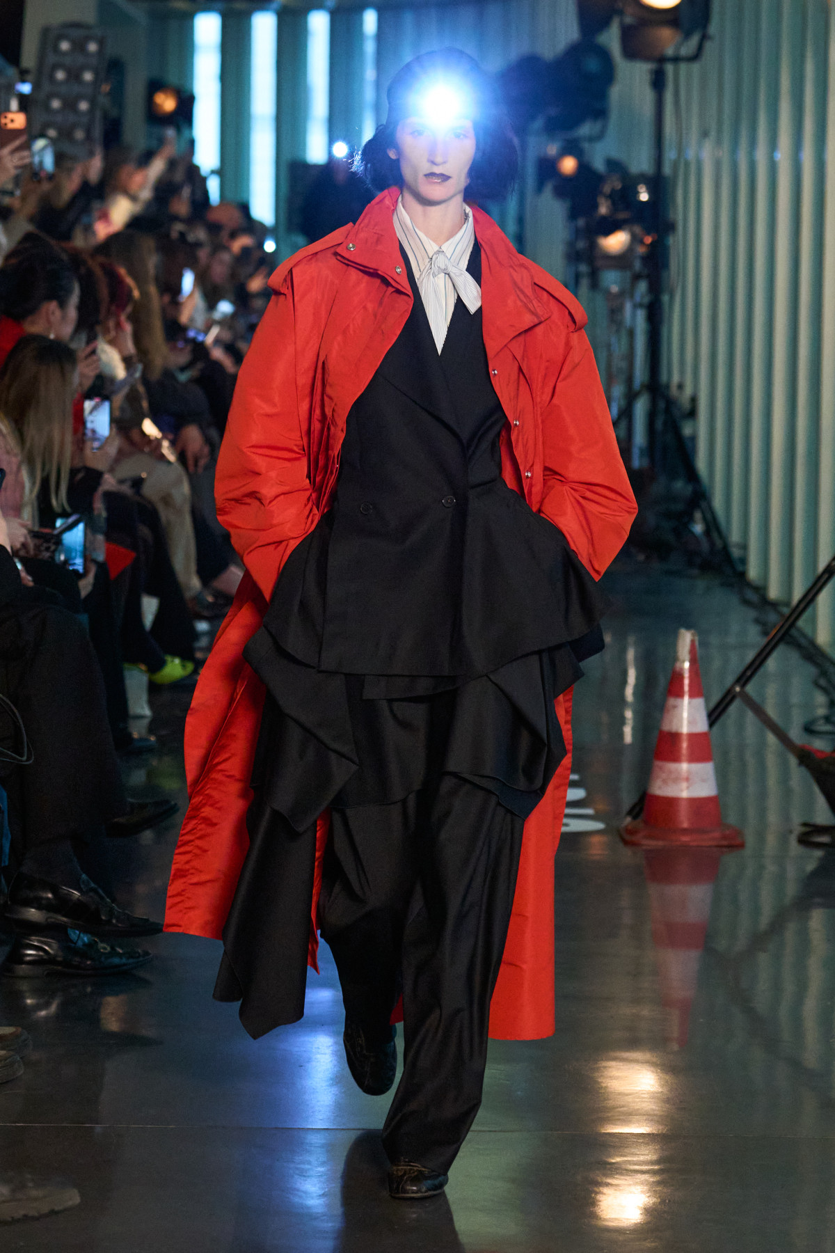 Український погляд на Паризькому тижні моди: марка LITKOVSKA презентувала добірку, навіяну київською зимою.
8