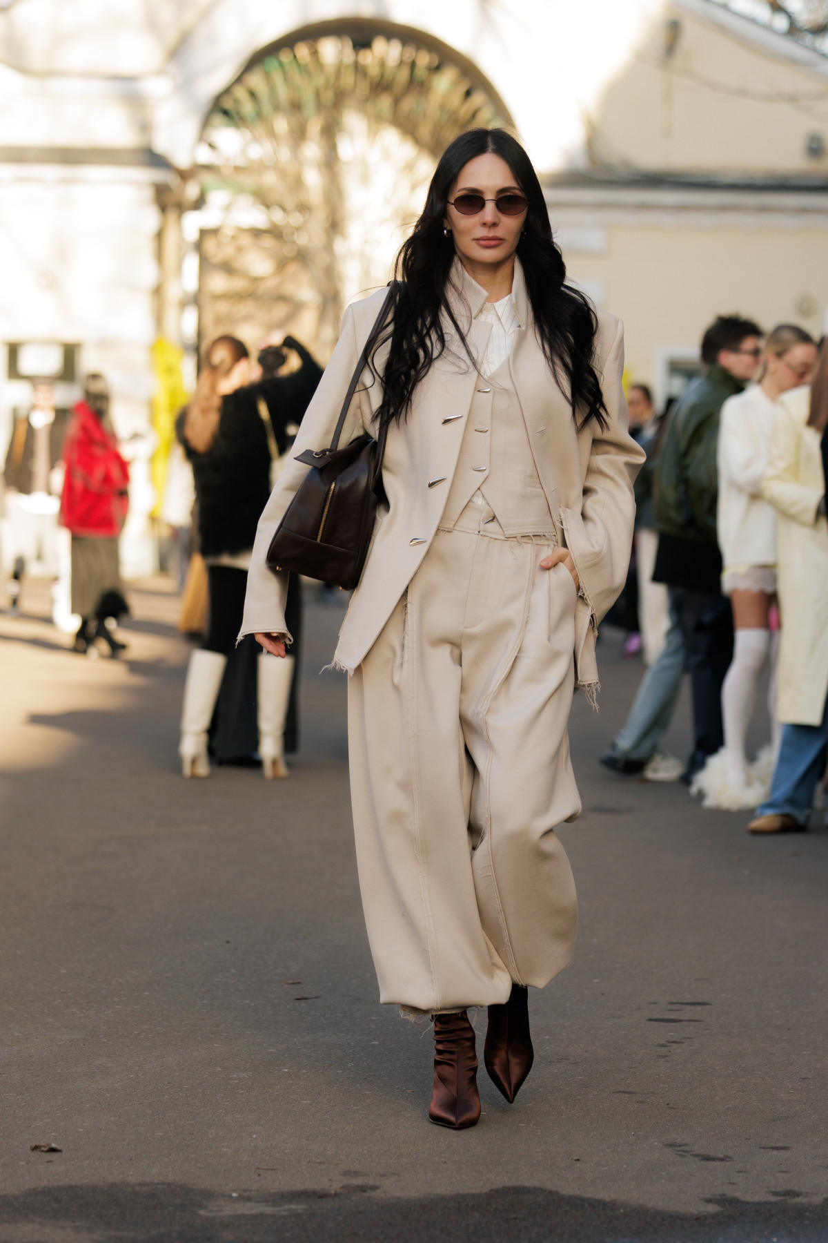 Вулична мода: образи відвідувачів четвертого дня Ukrainian Fashion Week осінньо-зимового сезону 2026/27
28