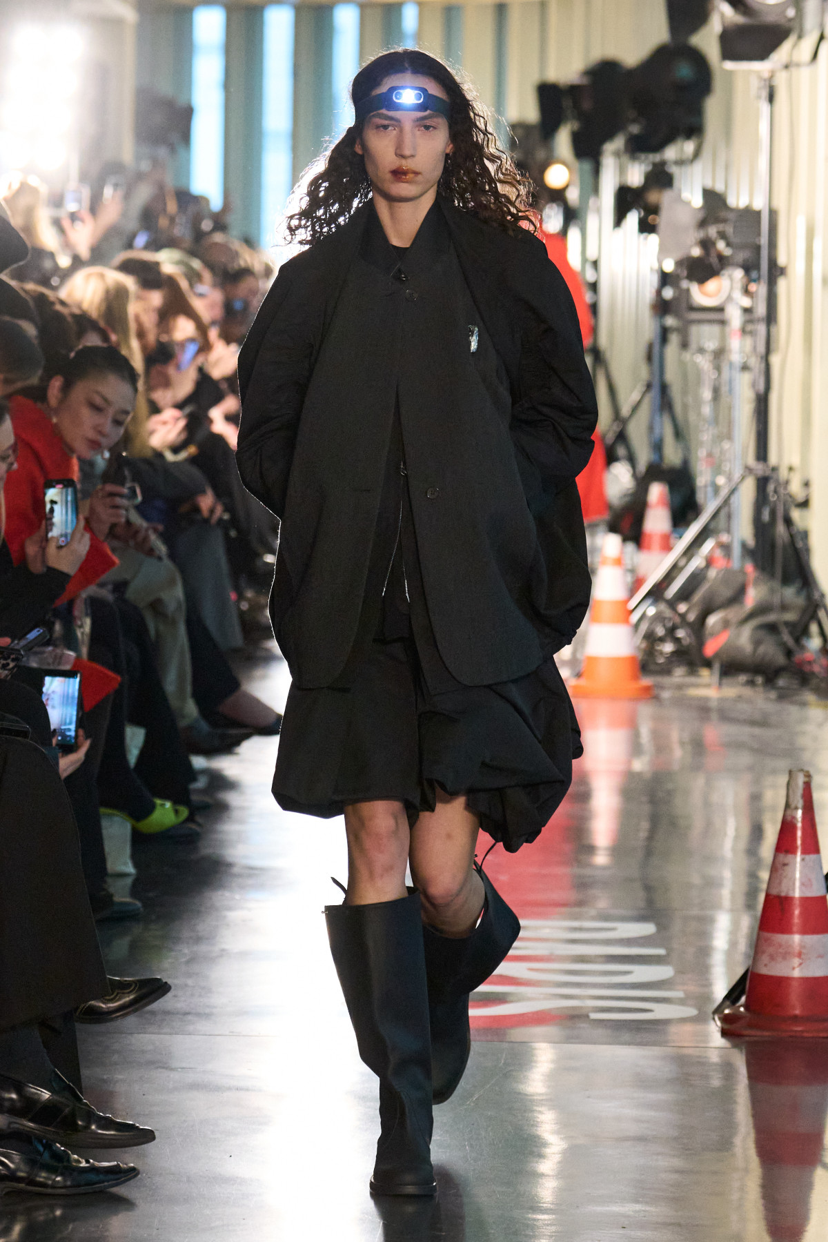 Український погляд на Паризькому тижні моди: марка LITKOVSKA презентувала добірку, навіяну київською зимою.
9