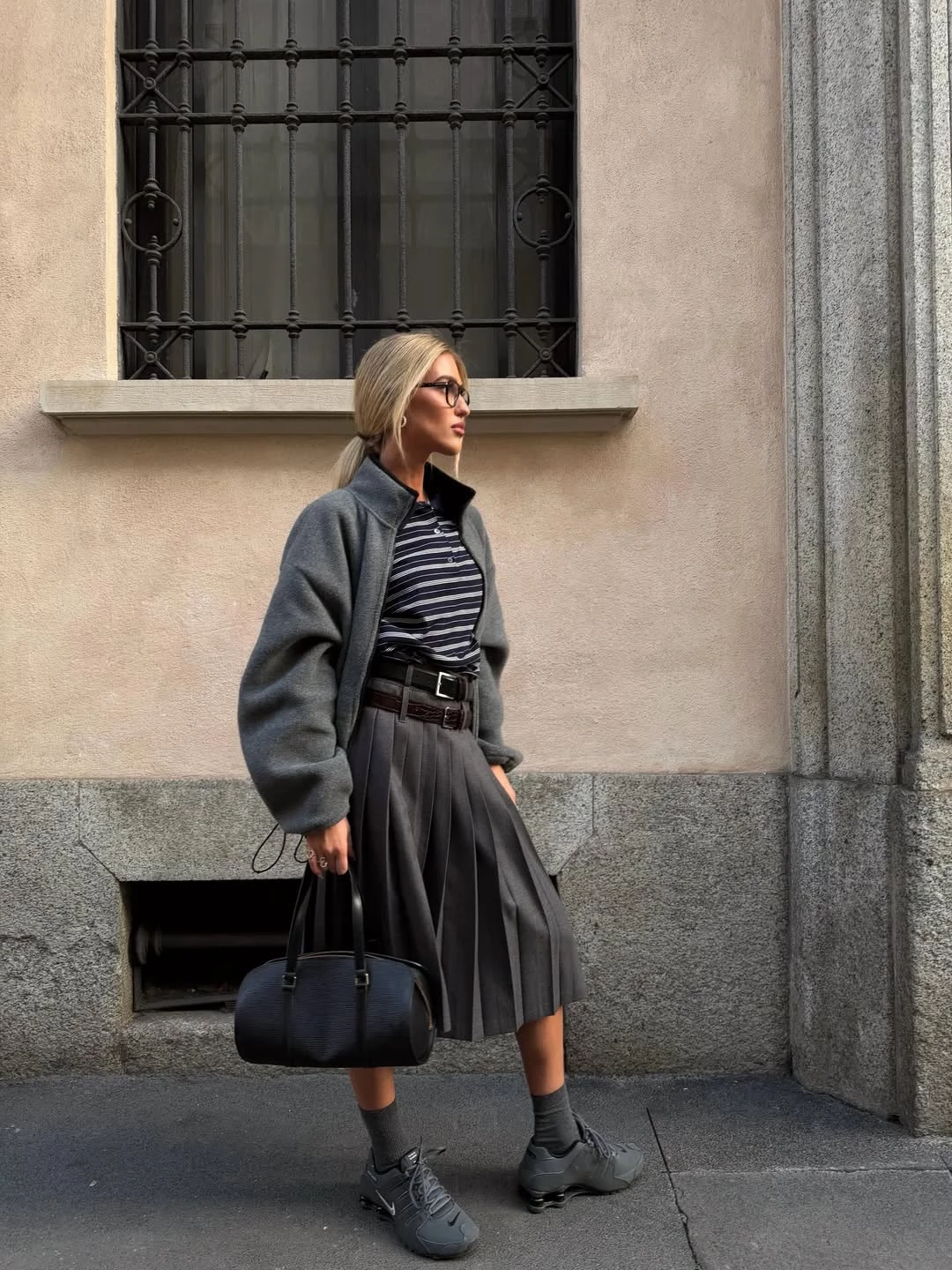 Instagram @emilisindlev0