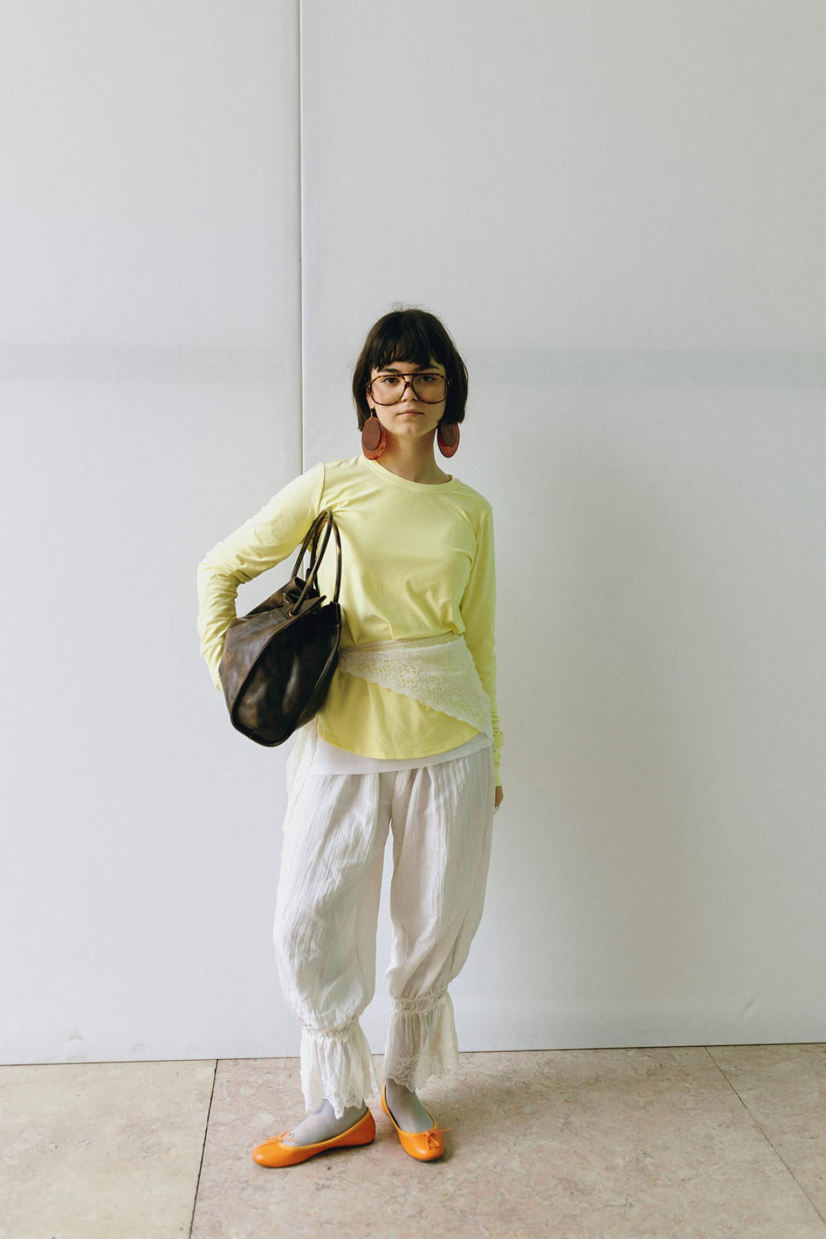 Найстильніші аутфіти з вулиць Тижня моди в Лісабоні
16