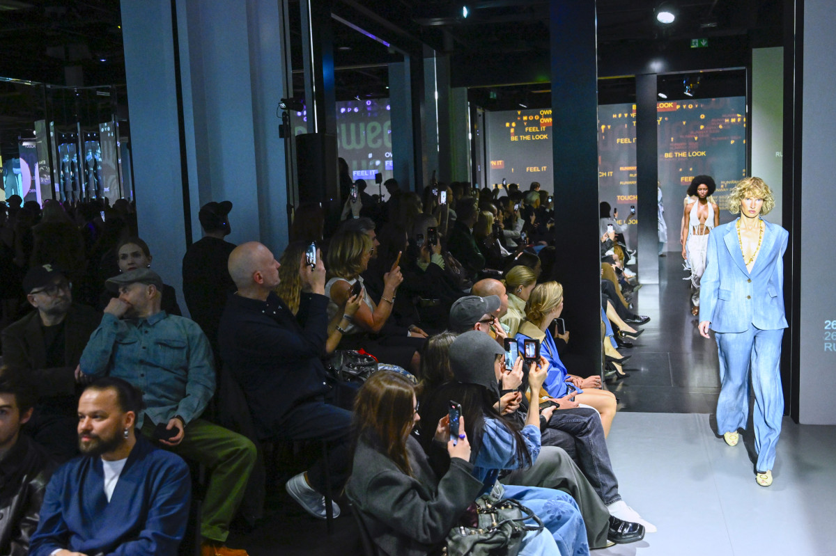 Мода у дзеркалі: Answear показав проєкт Your Reflection
0