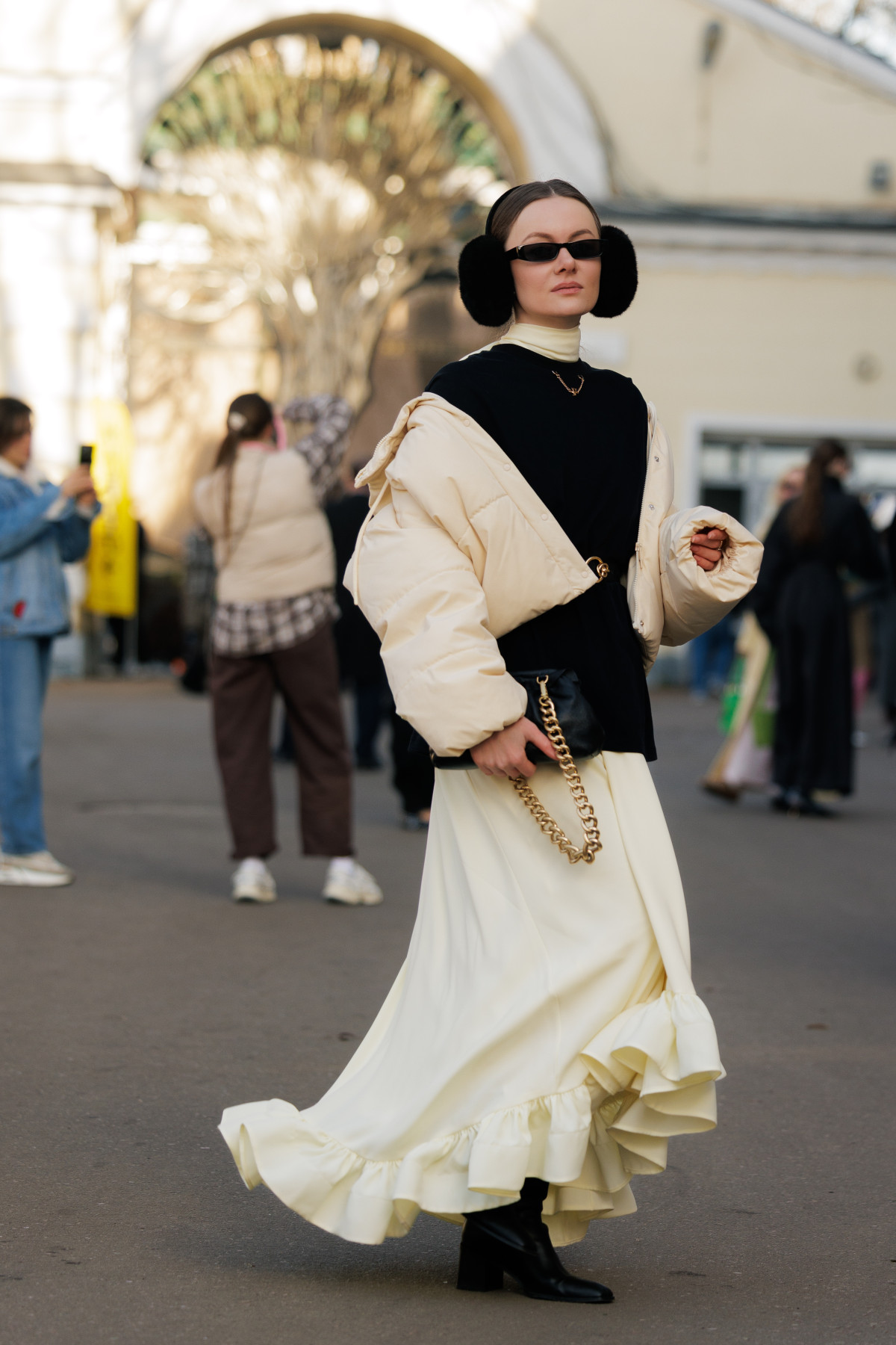 Вулична мода: образи відвідувачів четвертого дня Ukrainian Fashion Week осінньо-зимового сезону 2026/27
6