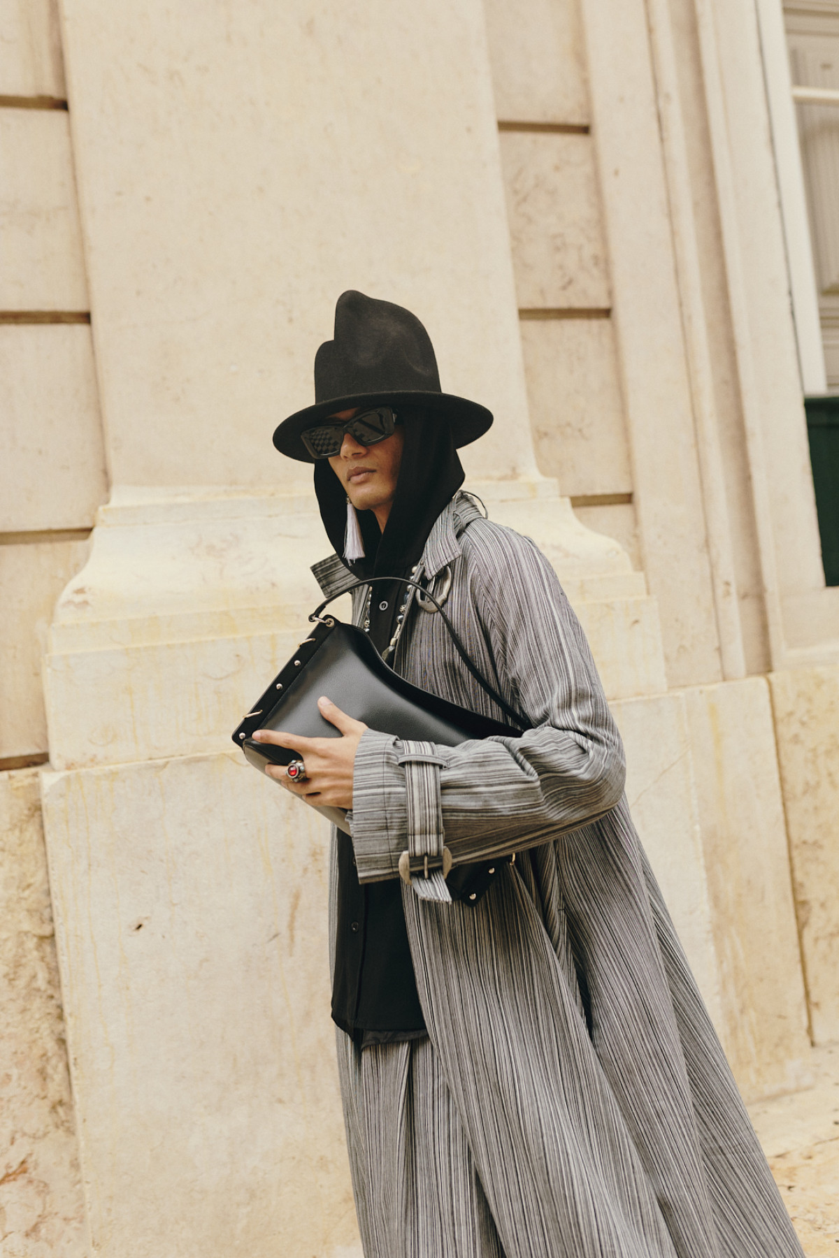 Найстильніші аутфіти з вулиць Тижня моди в Лісабоні
5