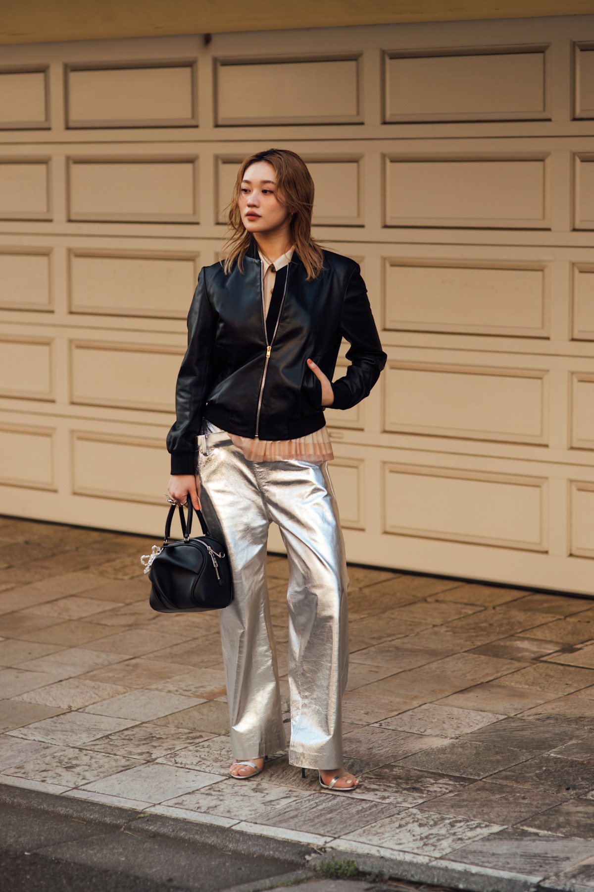 Токіо заворожує: 30 вуличних стилів, від яких не відірвати погляд.
17