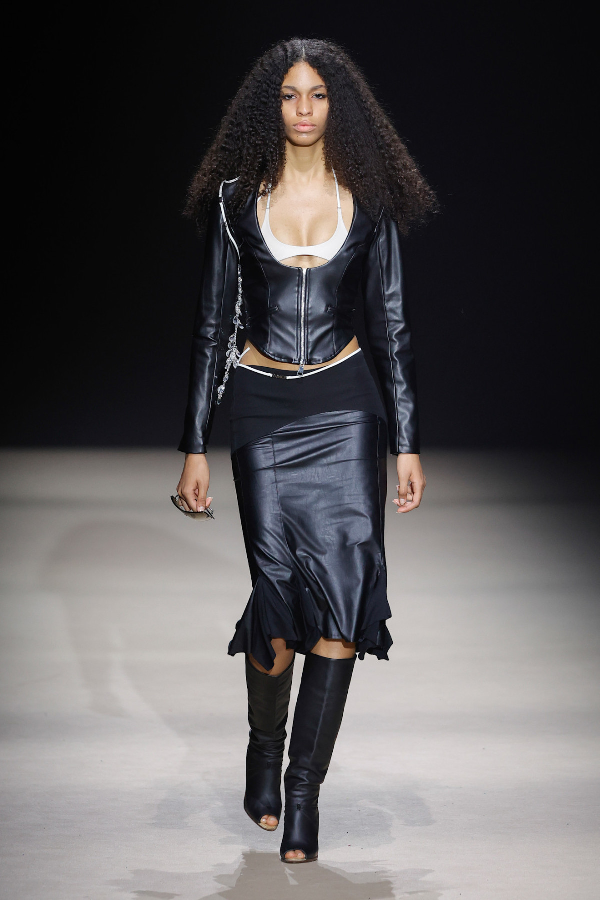 Барвиста іспанська мода: 6 зухвалих тенденцій з мадридського тижня моди
1