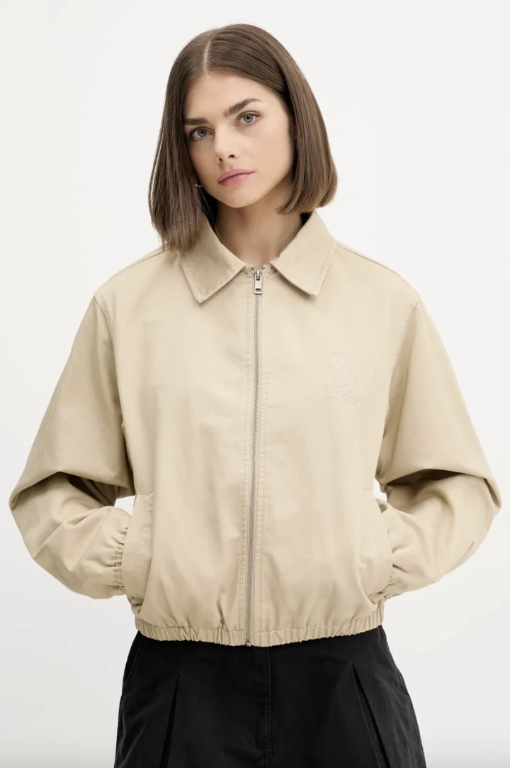 Легкі обриси й широкі штани – провідні тренди в одязі 2026.
8