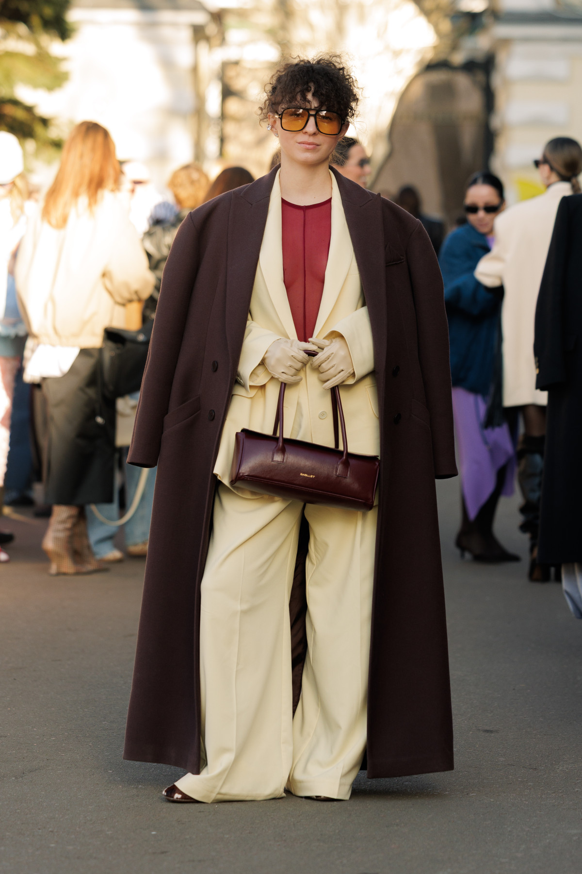 Вулична мода: образи відвідувачів третього дня Ukrainian Fashion Week осінньо-зимового сезону 2026/27
16