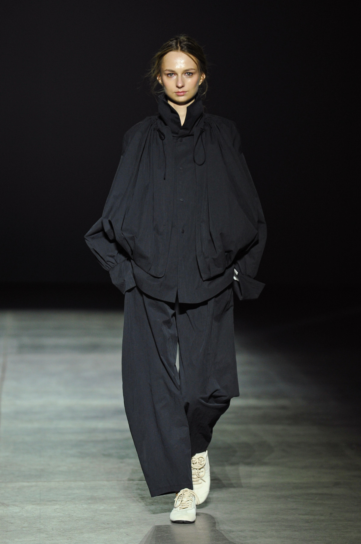 П'ять років SIDLETSKIY: Відомі образи бренду та гнучкий одяг у свіжій колекції
12