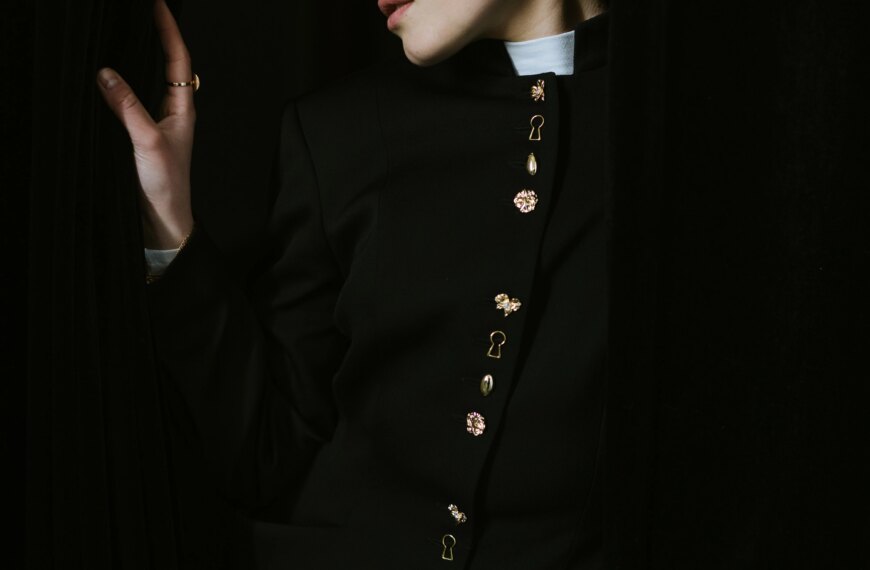 Торік марка TONiA представила свіжу лінію на Ukrainian Fashion Week: історичний огляд.