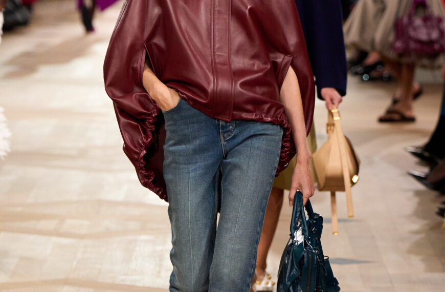 Джинси 2026: 7 основних тенденцій від провідних марок
