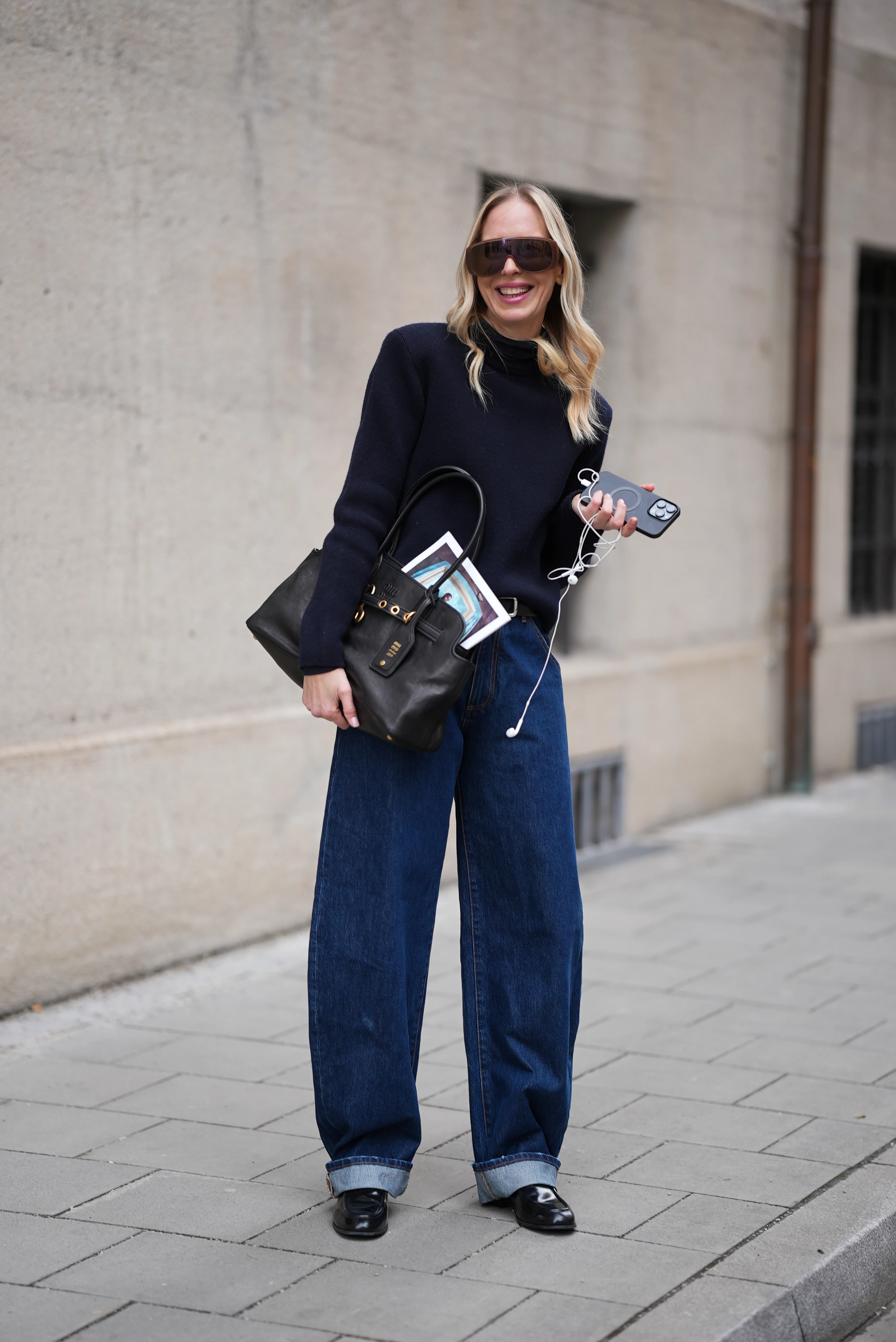 Трендові джинси сезону: майбутня класика.
7