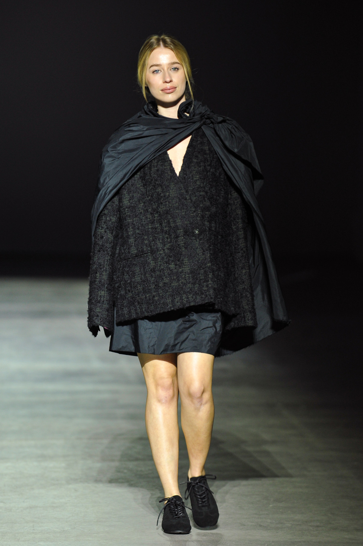 П'ять років SIDLETSKIY: Відомі образи бренду та гнучкий одяг у свіжій колекції
20