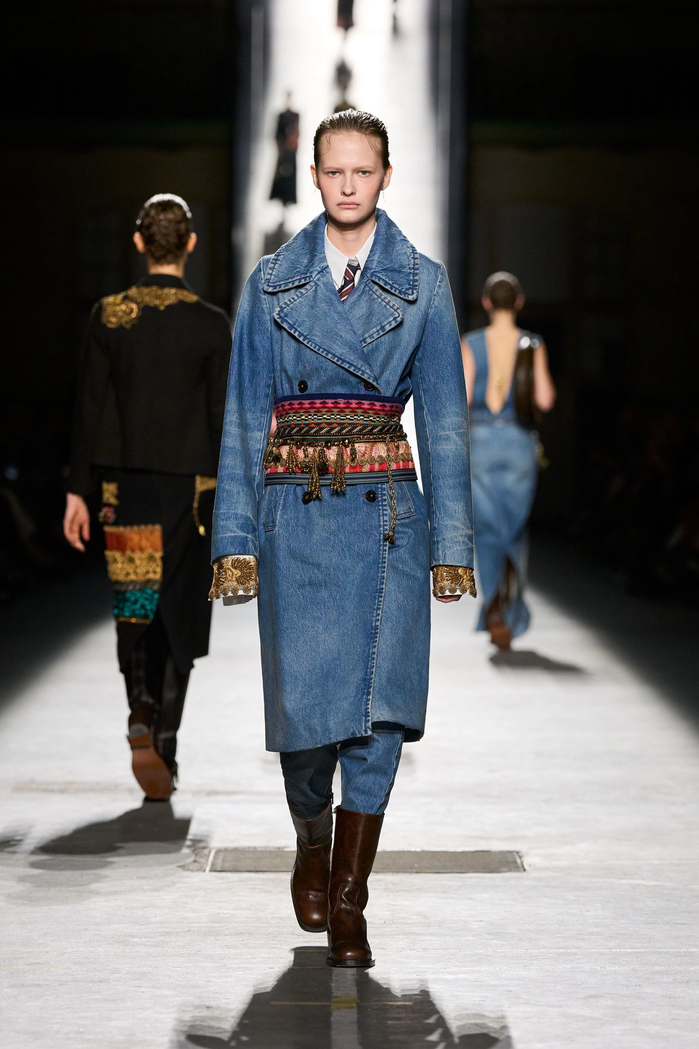 Юнацькі спогади: погляд на свіжу збірку Dries Van Noten осінь-зима 2026/2027
14