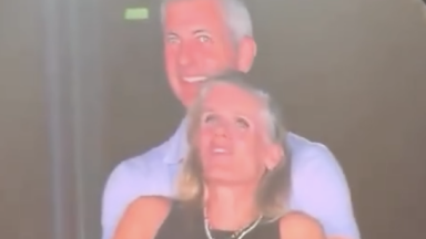 Дружина Енді Байрона, Меган Керріган: історія їхнього шлюбу після чуток про його вірусний роман на веб-камері з поцілунками