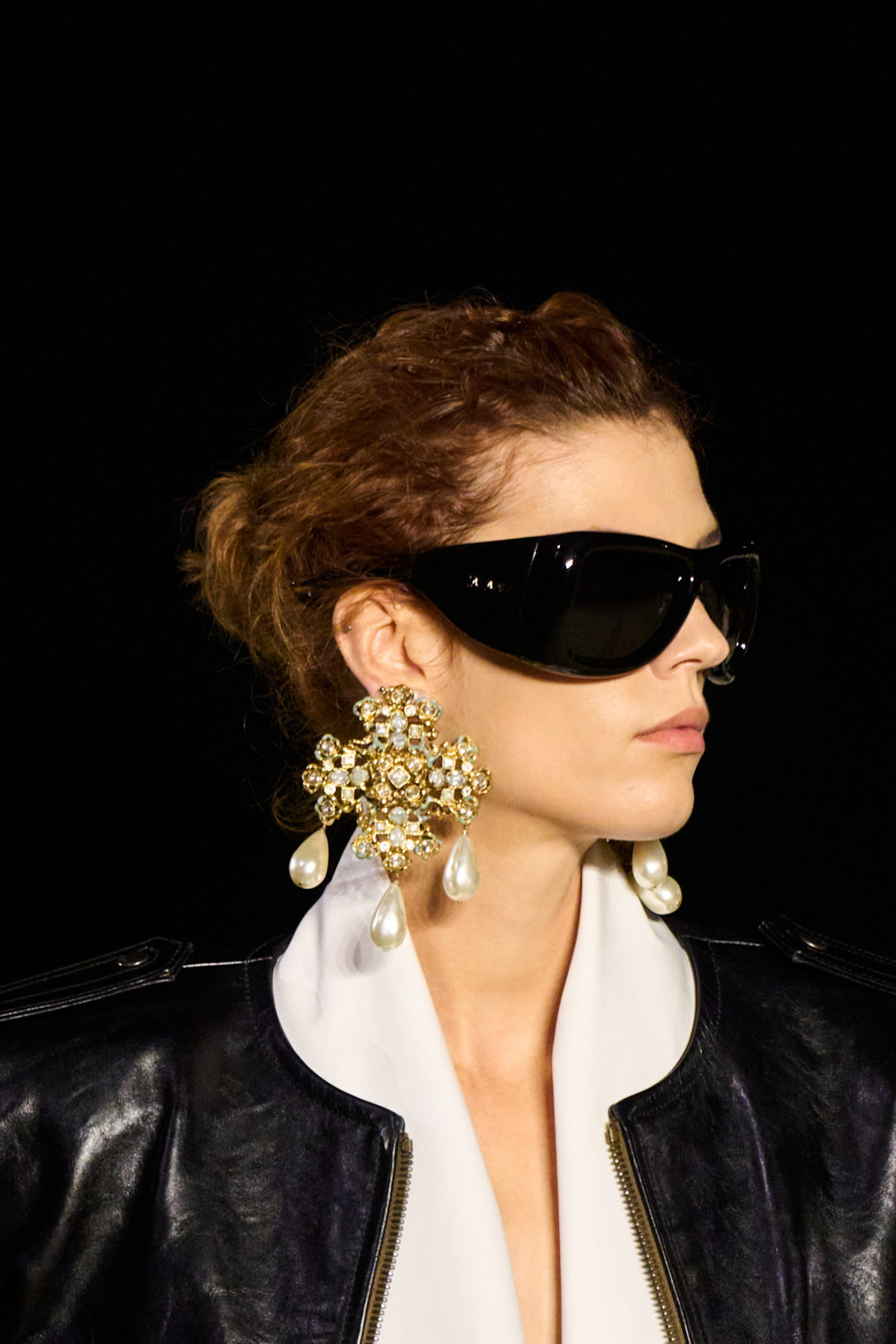 Модні сонцезахисні окуляри весна 2026: актуальні форми та стильні рамки
2