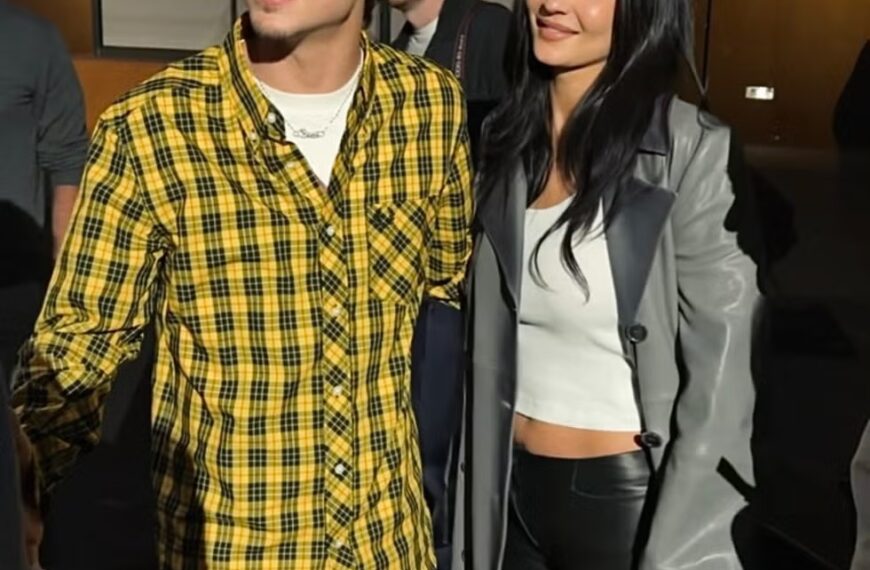 Тімоті Шаламе та Кайлі Дженнер помітили на знімальному майданчику баскетбольного подкасту