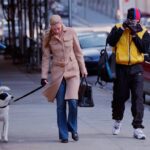 Знамените пальто Керолін Бессетт Кеннеді від Prada продано на аукціоні за сотні тисяч доларів