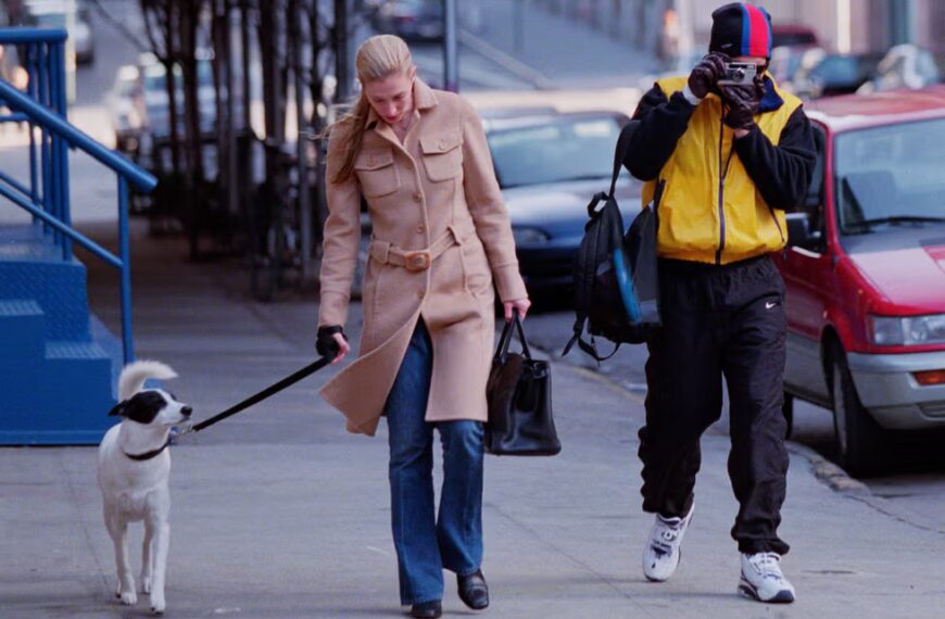 Знамените пальто Керолін Бессетт Кеннеді від Prada продано на аукціоні за сотні тисяч доларів