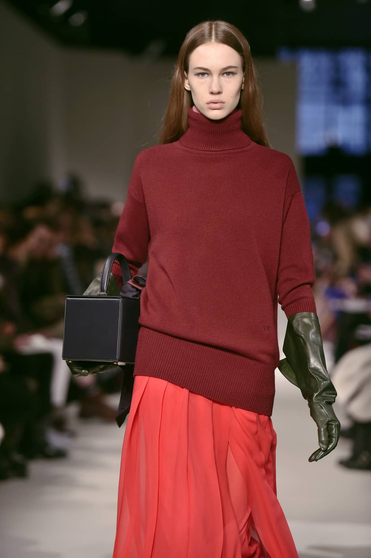 Модна еволюція Вікторії Бекхем: від злету до порятунку власної марки
8