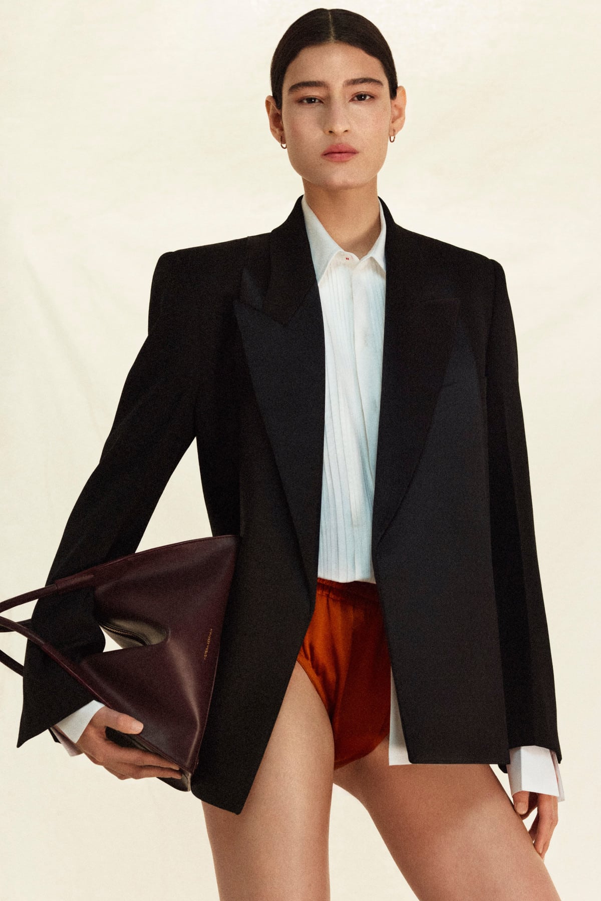 Модна еволюція Вікторії Бекхем: від злету до порятунку власної марки
13