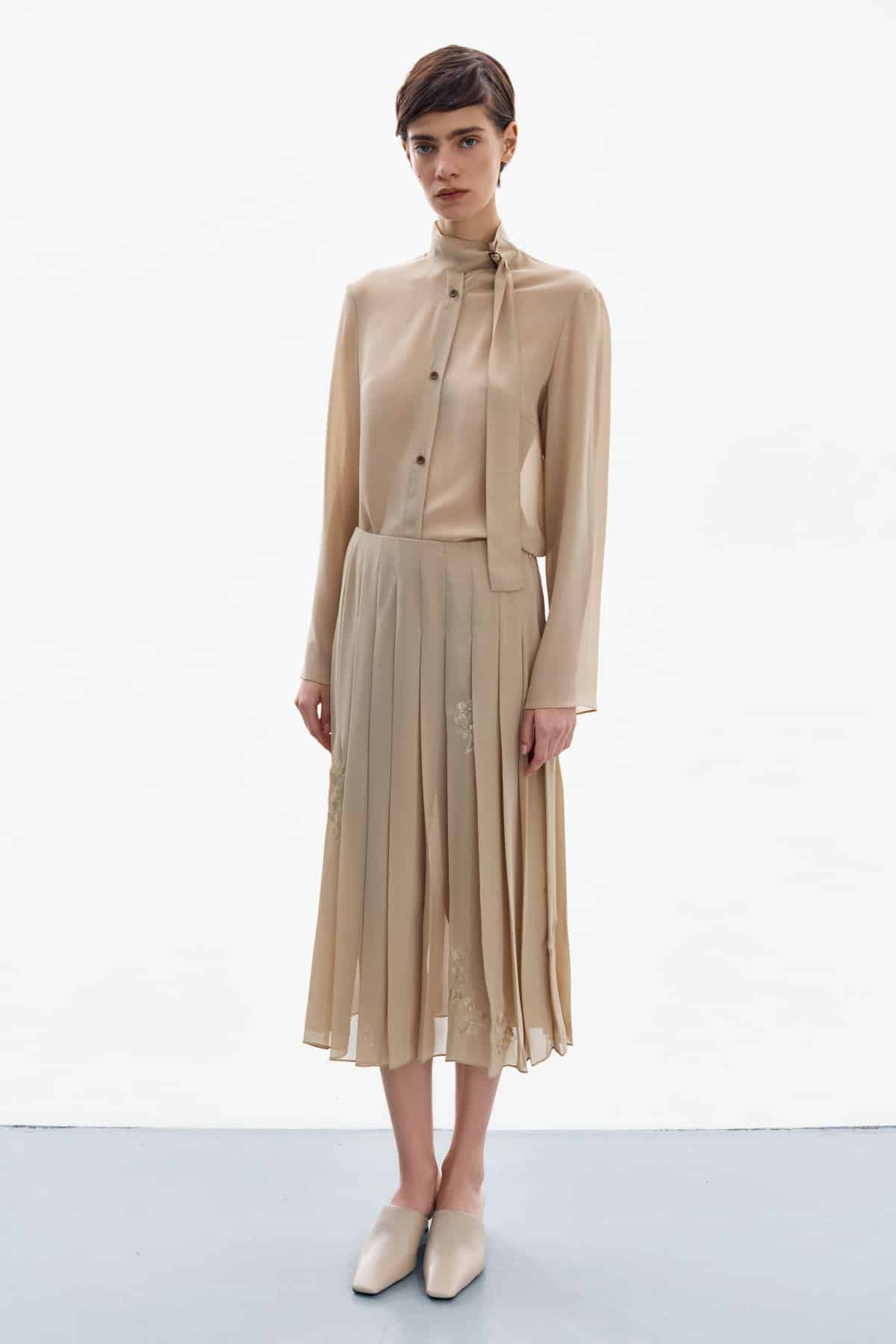 Формуємо різнобічний весняний одяг із новинок українських марок.
30