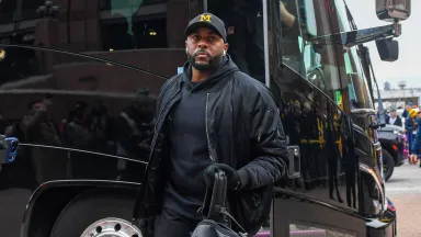 Хто така Пейдж Шивер? Про колишню співробітницю Мічигану, її роман із Шеррон Мур та вагітність