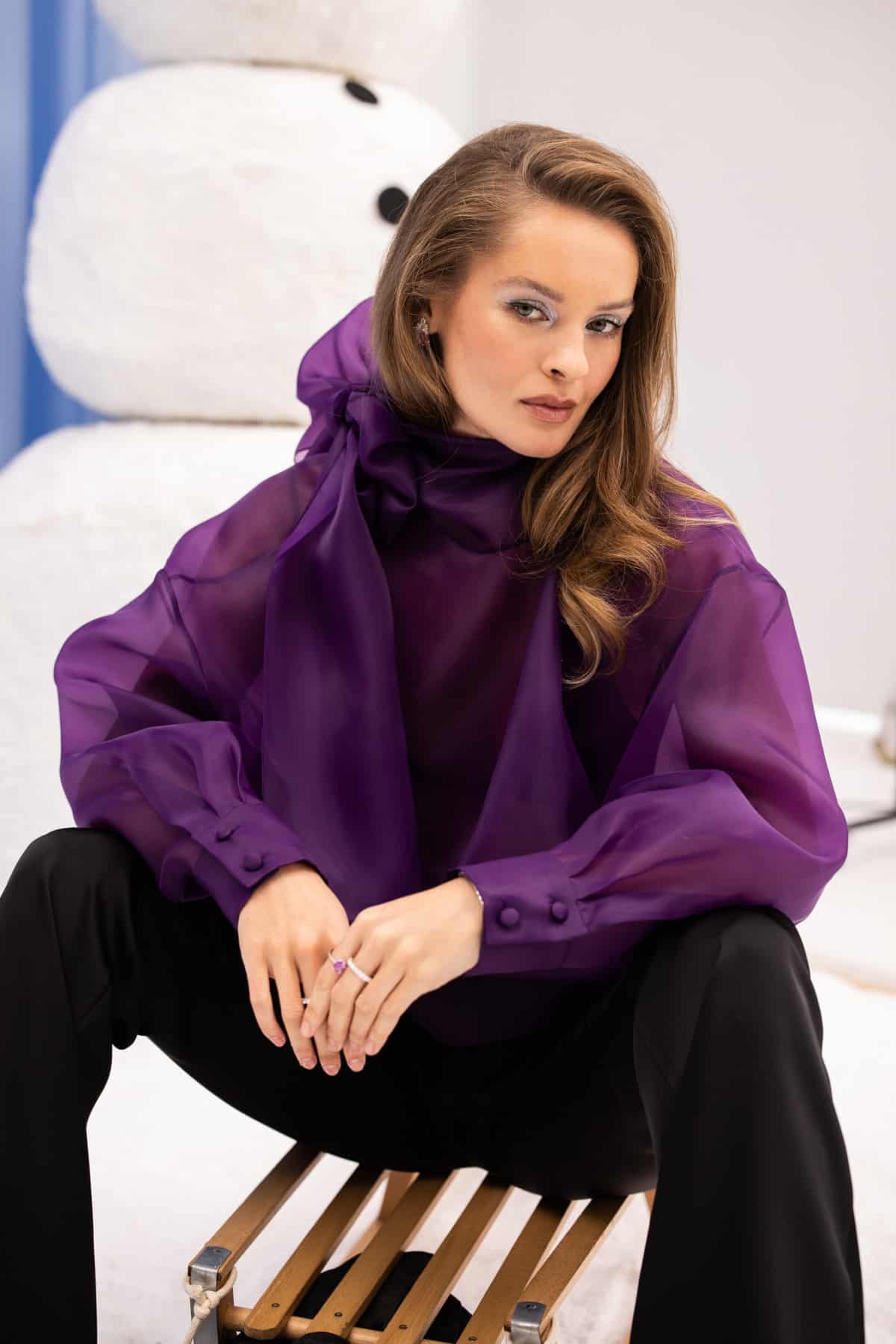 Самобутні прикраси: жіночий погляд на оновлену ювелірну стилістику
13