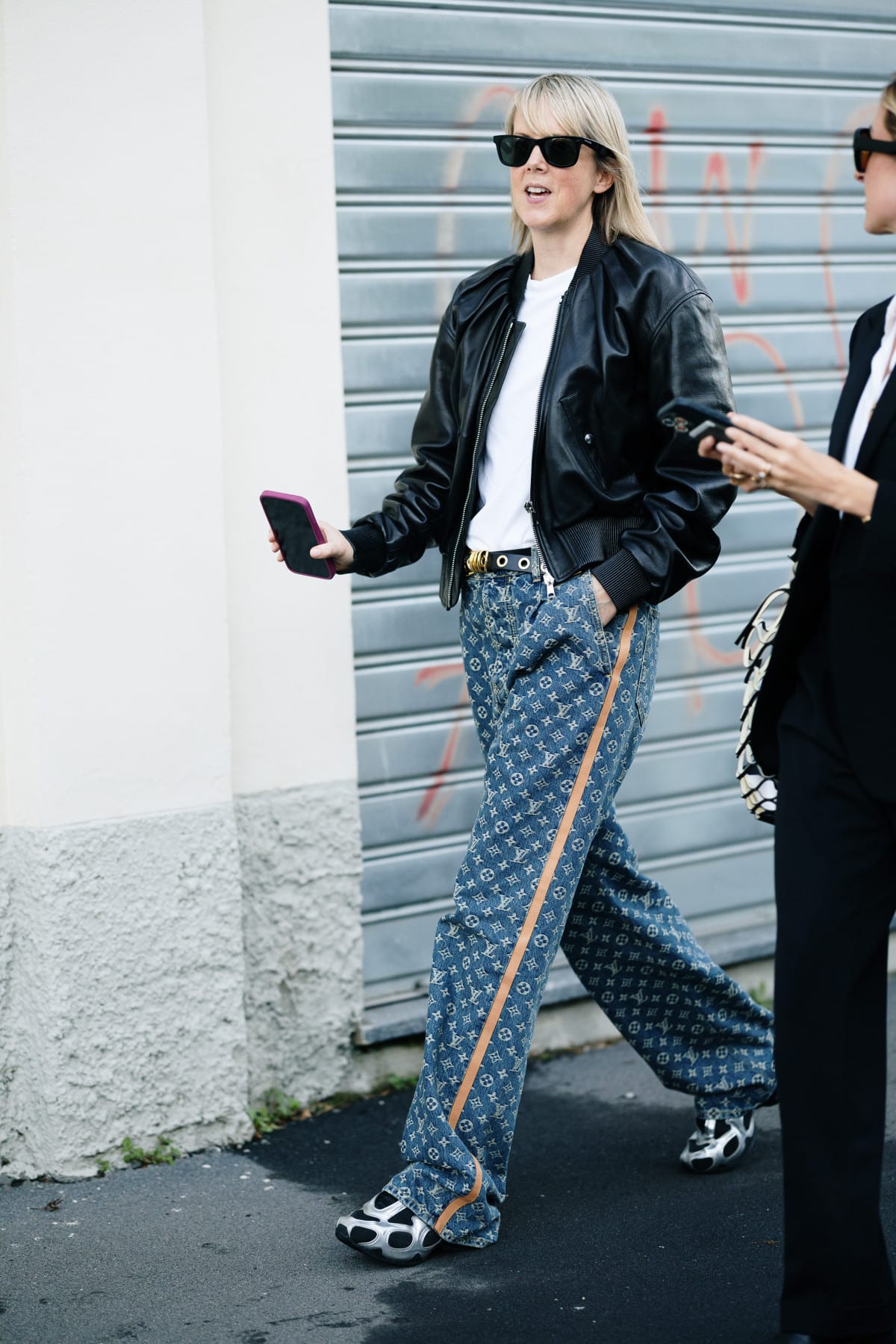 В тренді не тільки класика: Які відтінки снікерів будуть актуальні в 2026?
5