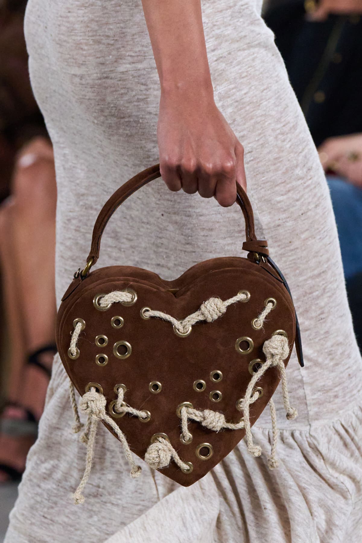 Побудова гардеробу щастя: 5 легких кроків
31