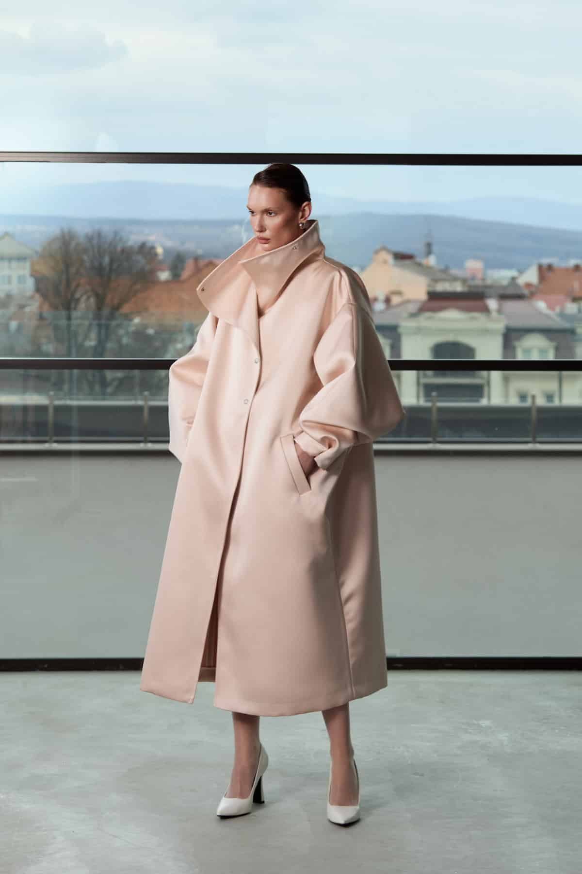 Тенденція 2026: Квіт вишні — провідна муза весни.
6