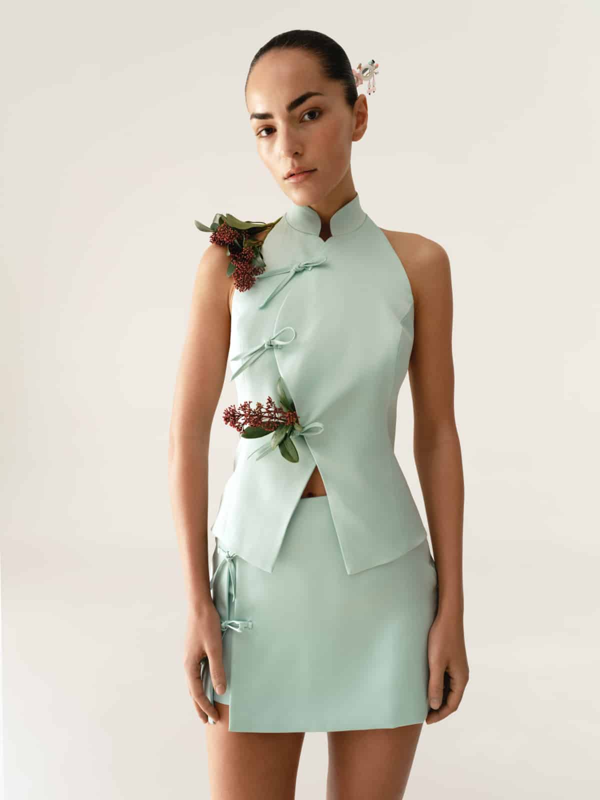 Квітневі тренди: добірка стильних весняних обновок від українських марок для вашого гардеробу.
1