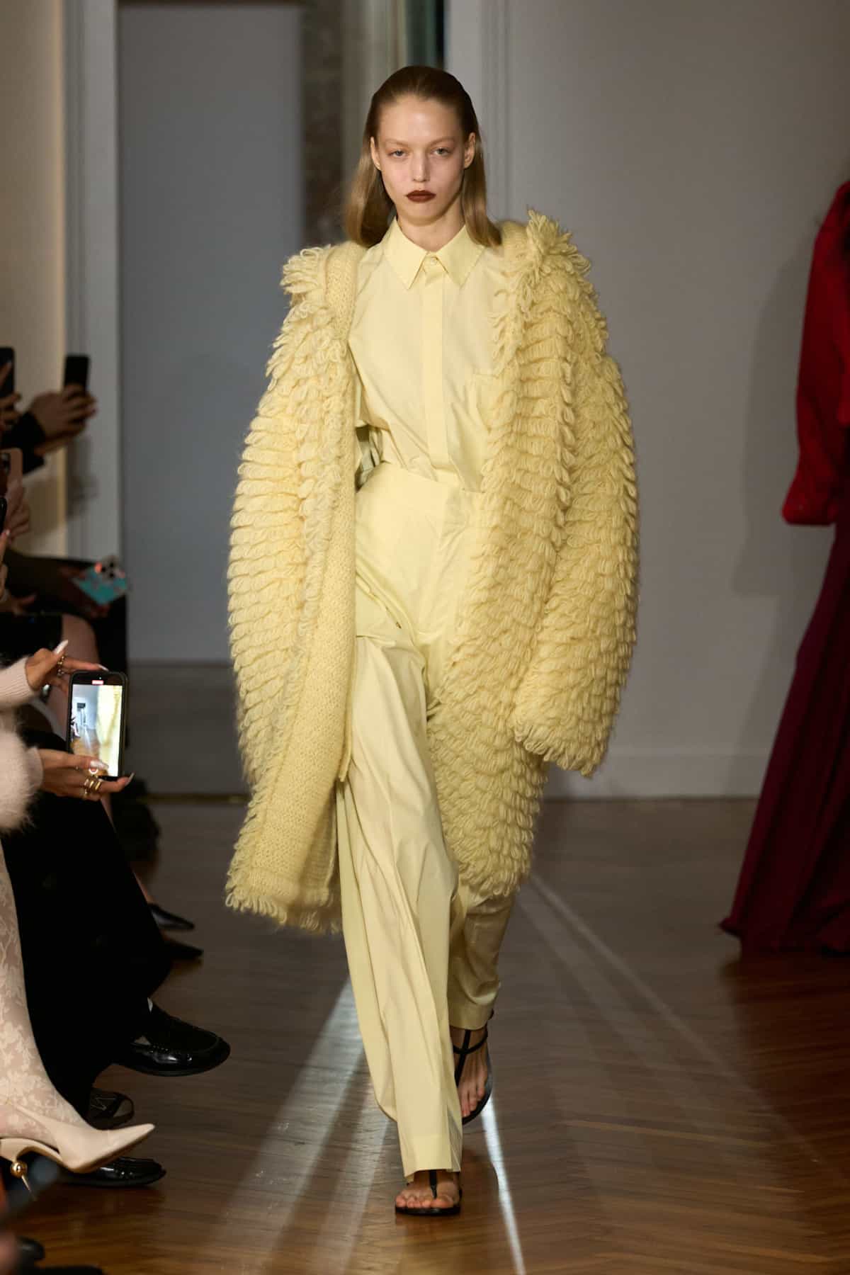 Побудова гардеробу щастя: 5 легких кроків
15