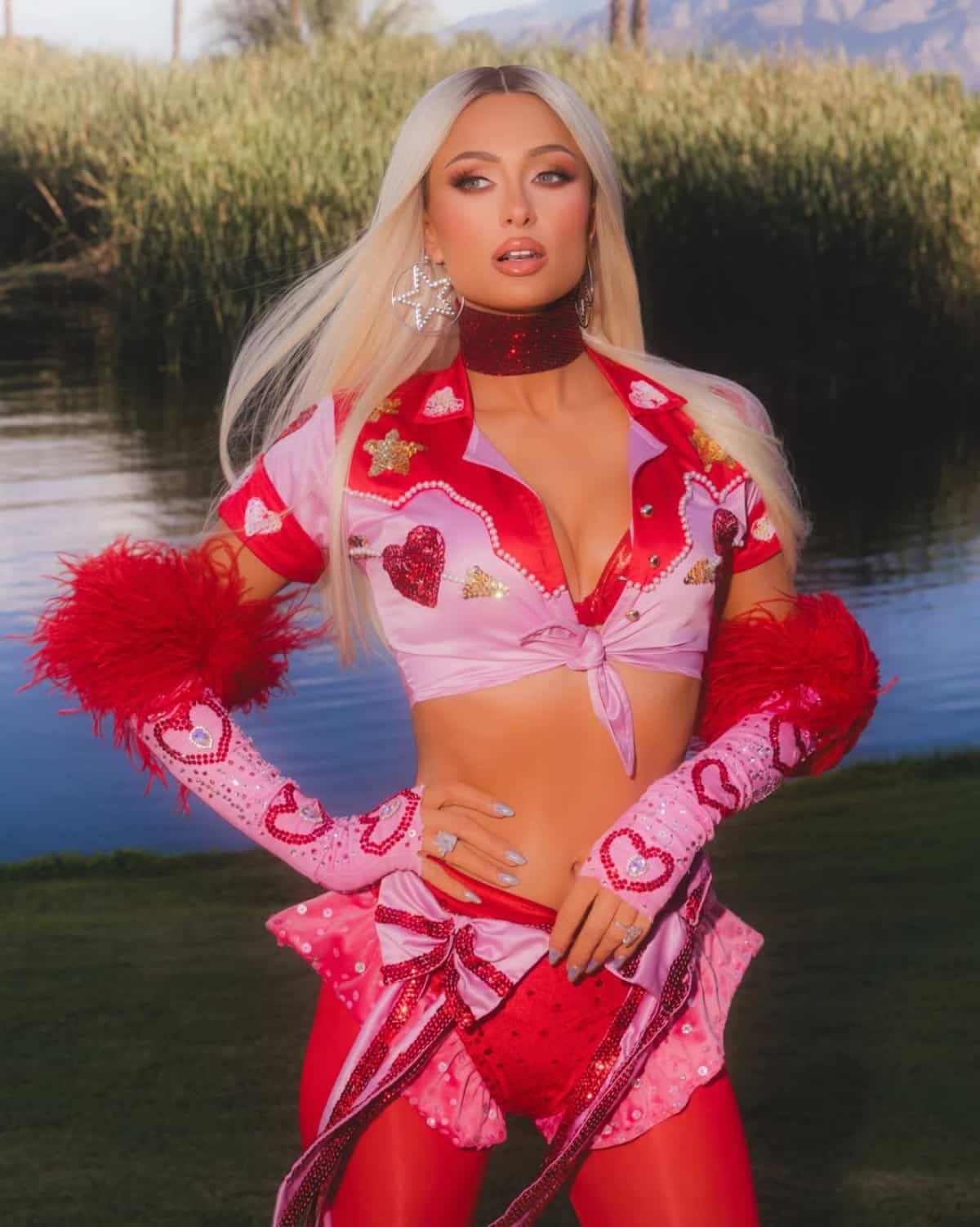 Coachella 2026: Найефектніші появи зірок на топовому музичному фесті року
11