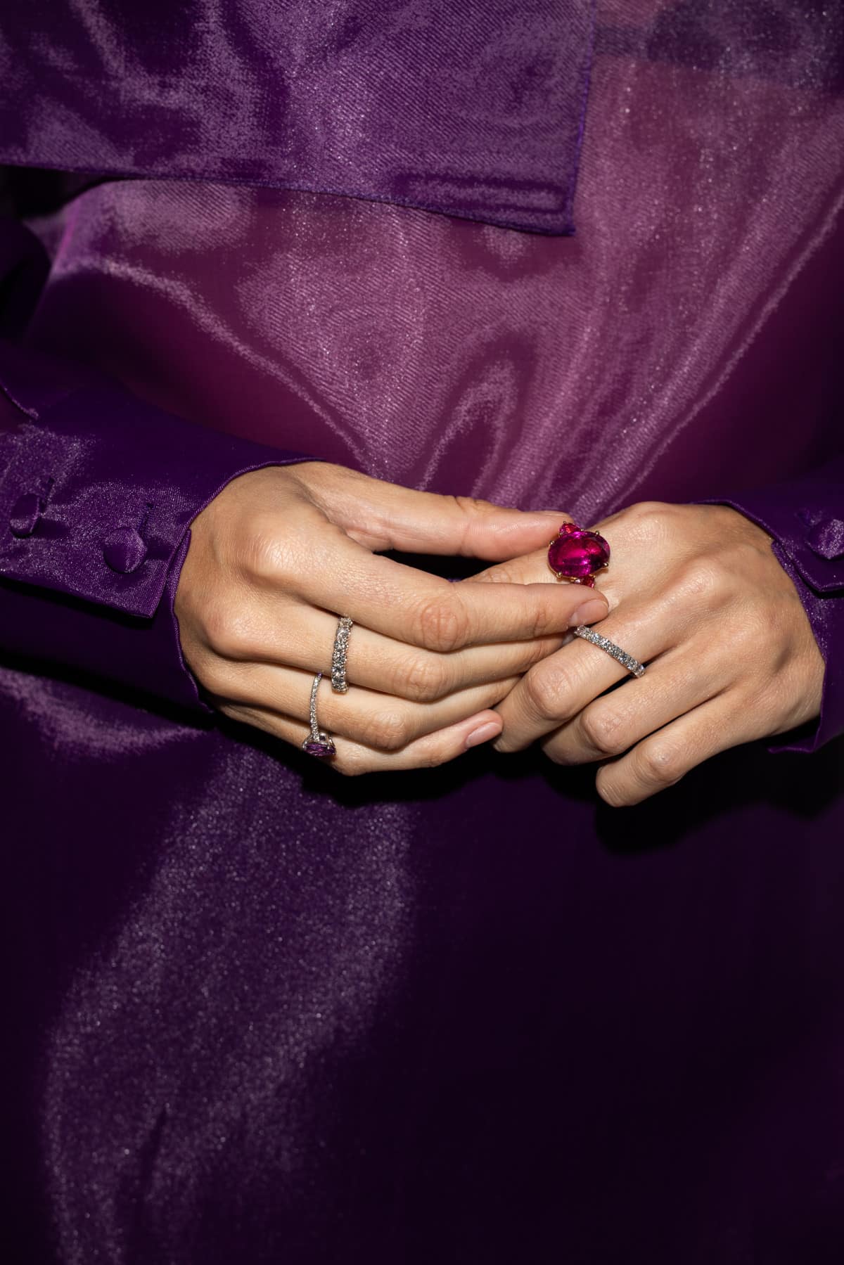 Самобутні прикраси: жіночий погляд на оновлену ювелірну стилістику
6