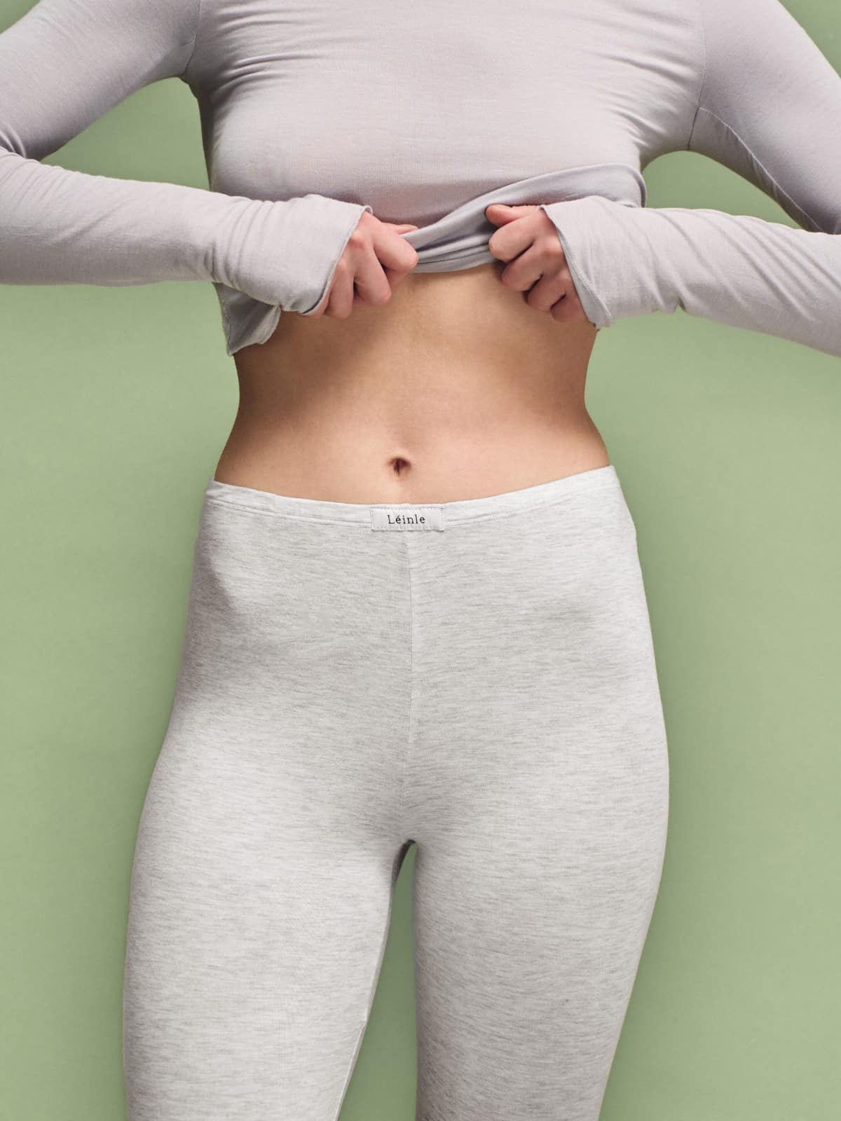 Квітневі тренди: добірка стильних весняних обновок від українських марок для вашого гардеробу.
7