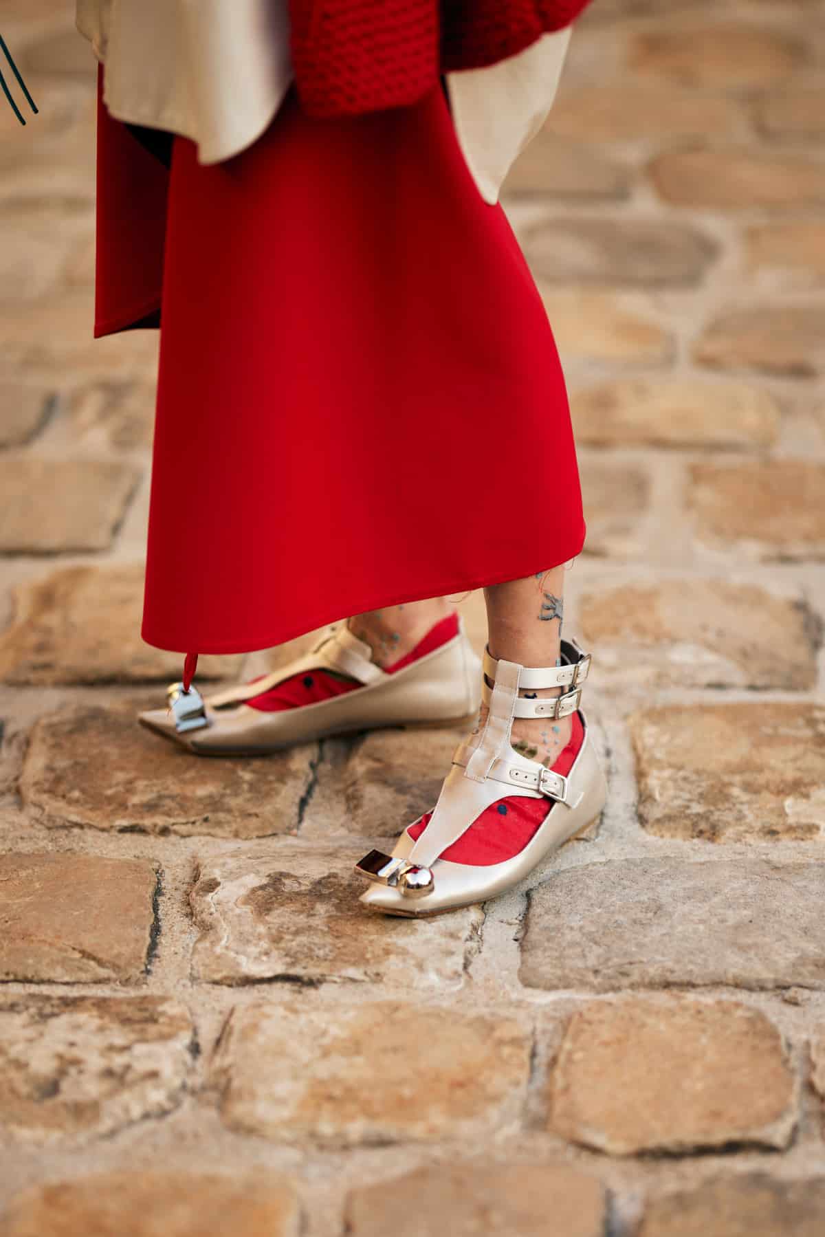 Червоний: головний тренд весни та 20 стильних образів з ним від ікон стилю
19