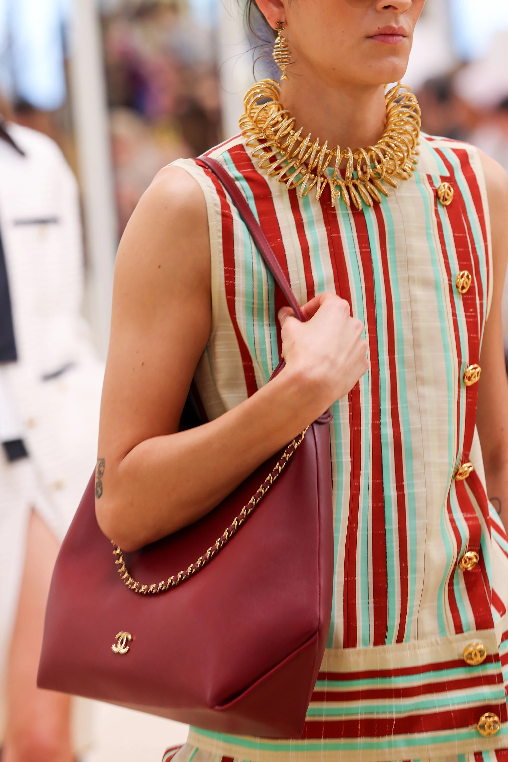 22 сумки з нової лінійки Chanel, що ідеально підійдуть для відпочинку.
8