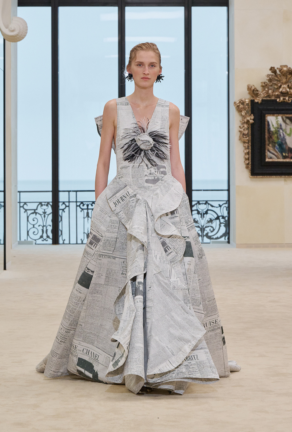 Назад до коріння: круїзна лінія Chanel 2026/27, дебют у знаковій Біарріц
19