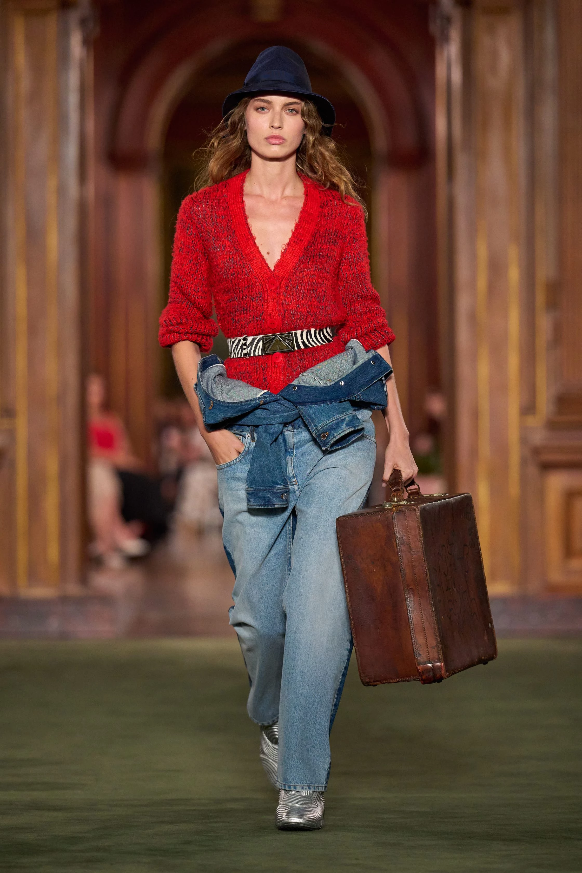 Louis Vuitton Cruise 2027: основні моменти нової збірки
0
