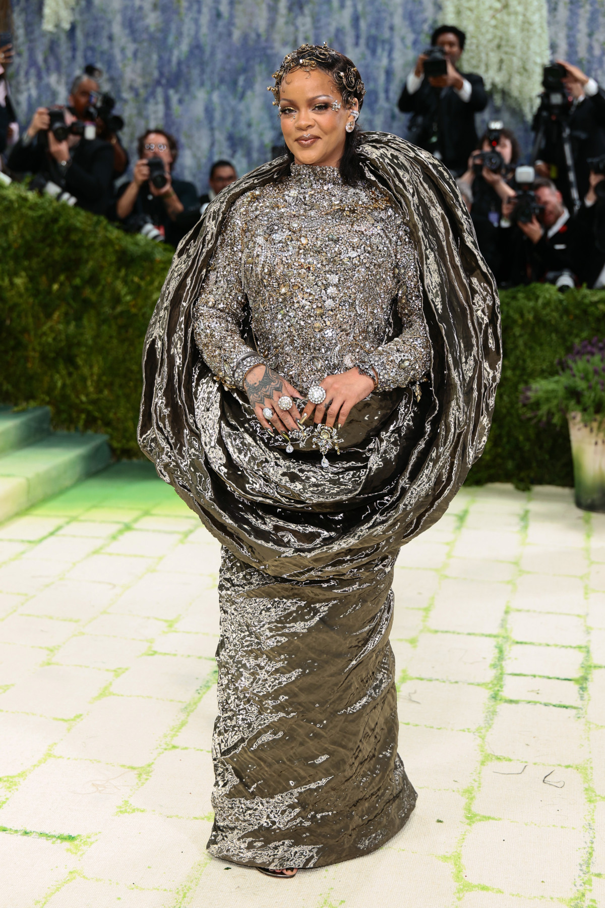 Met Gala 2026: Топ-16 найефектніших жіночих появ на червоному хіднику
2