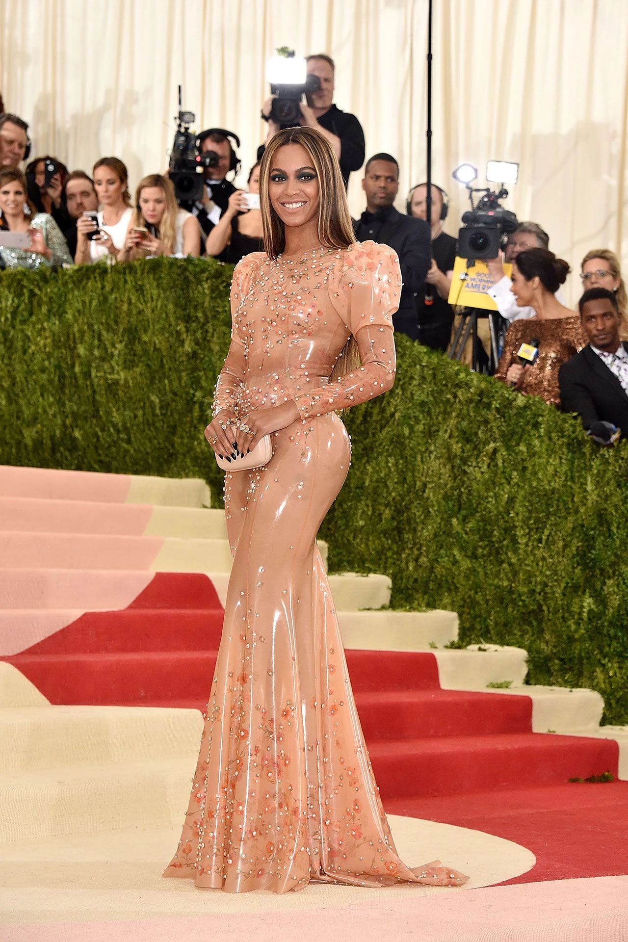 7 знакових образів Бейонсе з Met Gala, що змінили світ моди
1