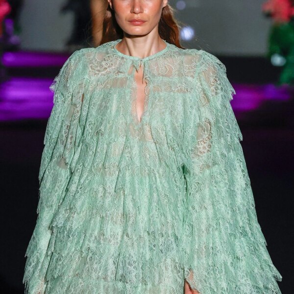 Несподівано ультра-зелений — найгарячіший колір 2026.