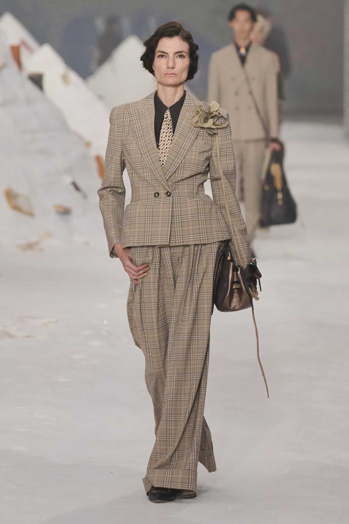 Loose Trousers: A Fresh Outlook on Liberation
1