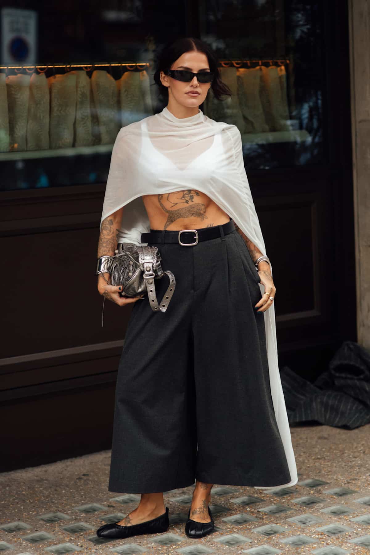 Loose Trousers: A Fresh Outlook on Liberation
9
