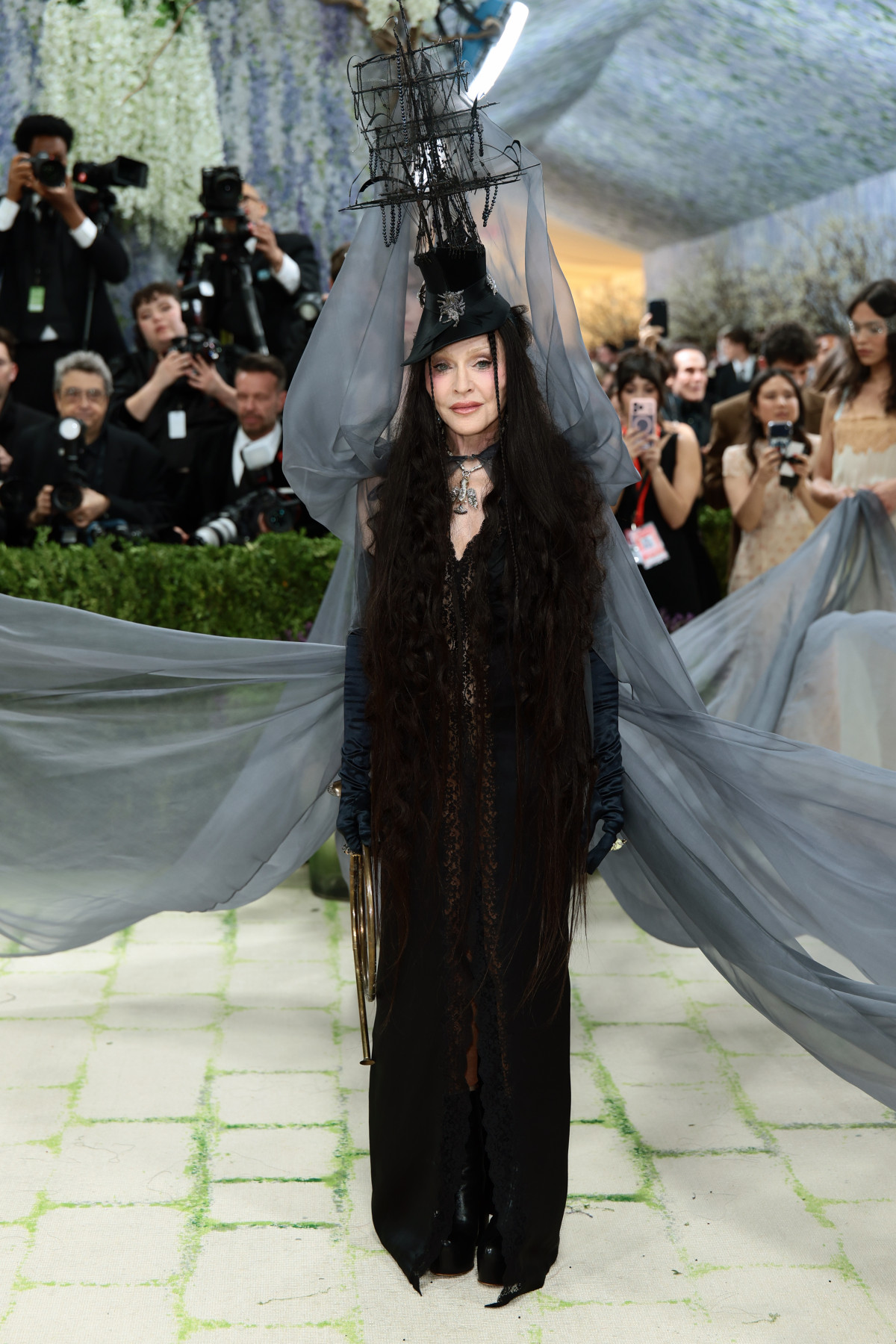Найекстравагантніші вбрання селебрітіз на гала-вечорі Met Gala 20264