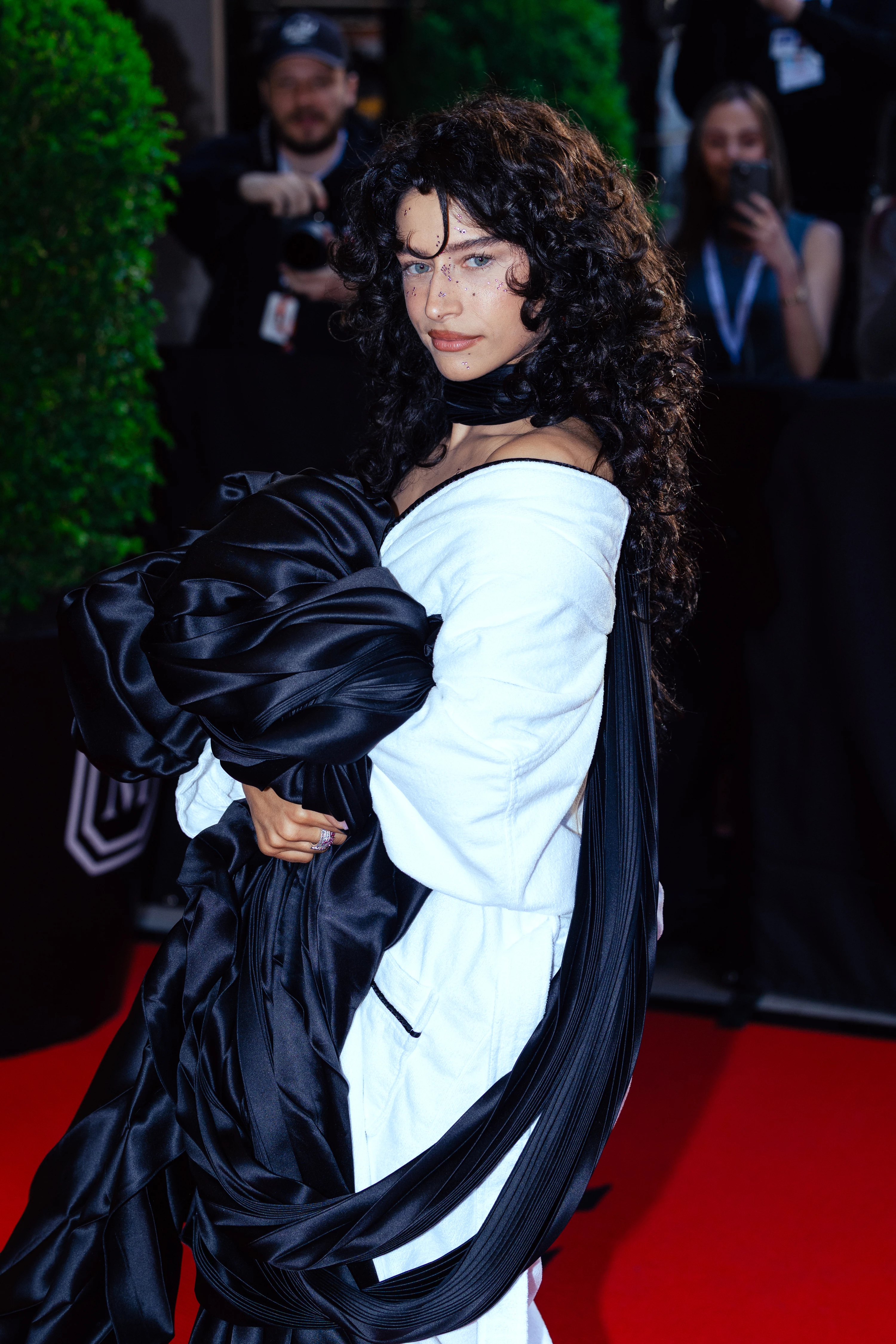 Світлини зірок Met Gala 2026 від українського фотомайстра
14