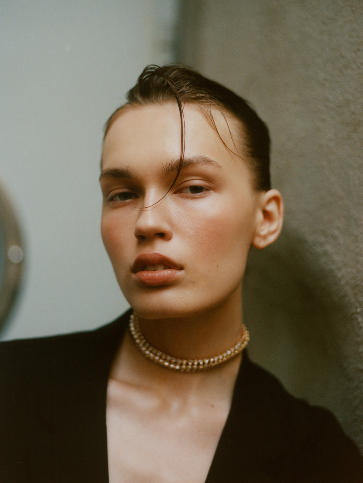 Шкірний код: особлива фотосесія ELLE про свіжий погляд на тіло в модній індустрії
8