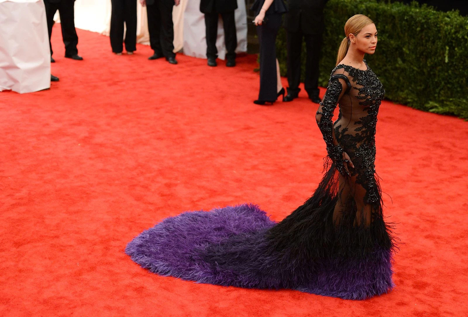 7 знакових образів Бейонсе з Met Gala, що змінили світ моди
5